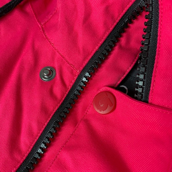 RARE Burton Snowboard Winter Jacket - Picture 4 of 8